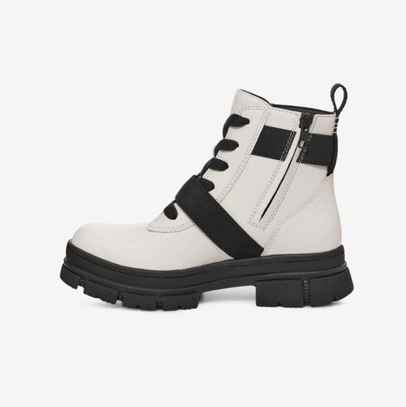 New Ugg Ashton lace-up boots - Picture 6 of 12